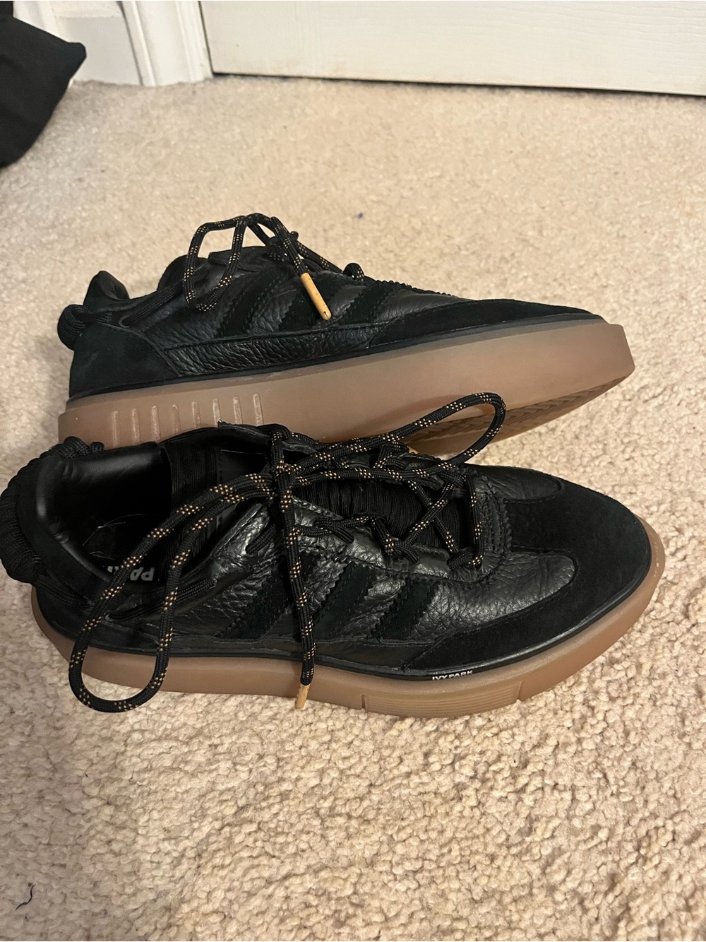 All-Black Leather & Suede Platform Sneakers with Gum Sole - Picture 11 of 11